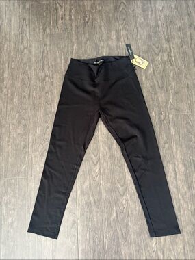High-Waist Black Leggings - Unbranded